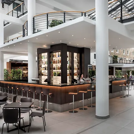 Estrel Hotel-2